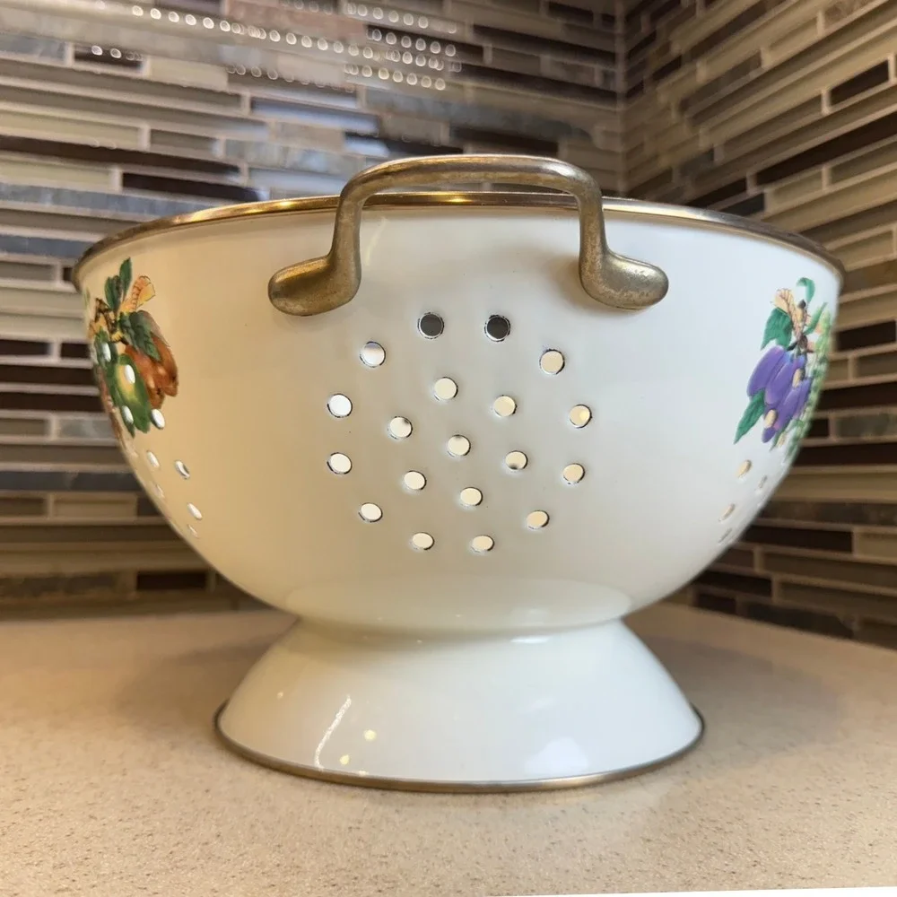 Vintage Enamel Fruit Colander White‎ Pedestal Strainer Brass Handles Cottagecore